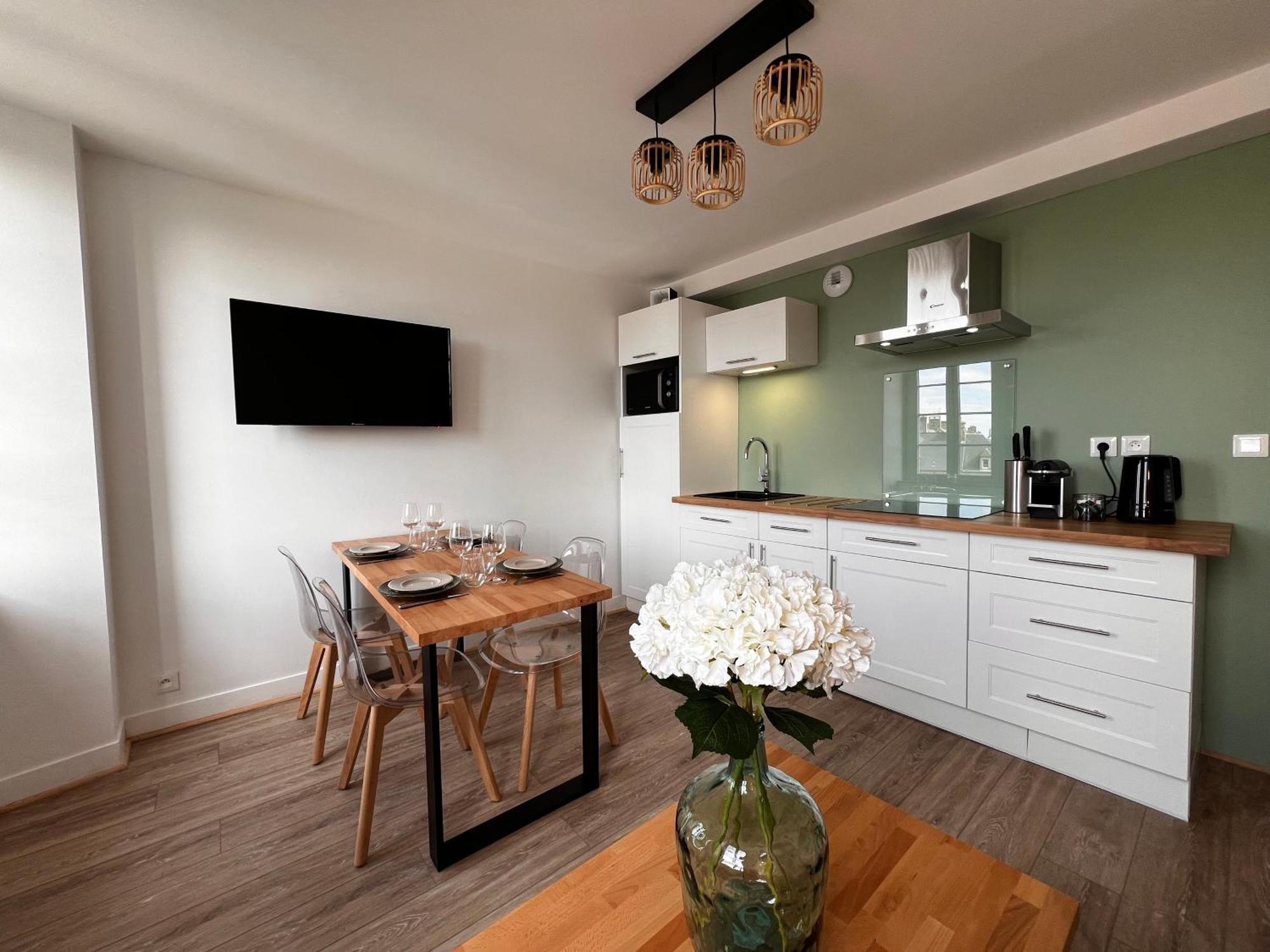 Appartement Gordon Smith, En Plein Centre, 4 Pers Sainte-Mère-Église المظهر الخارجي الصورة